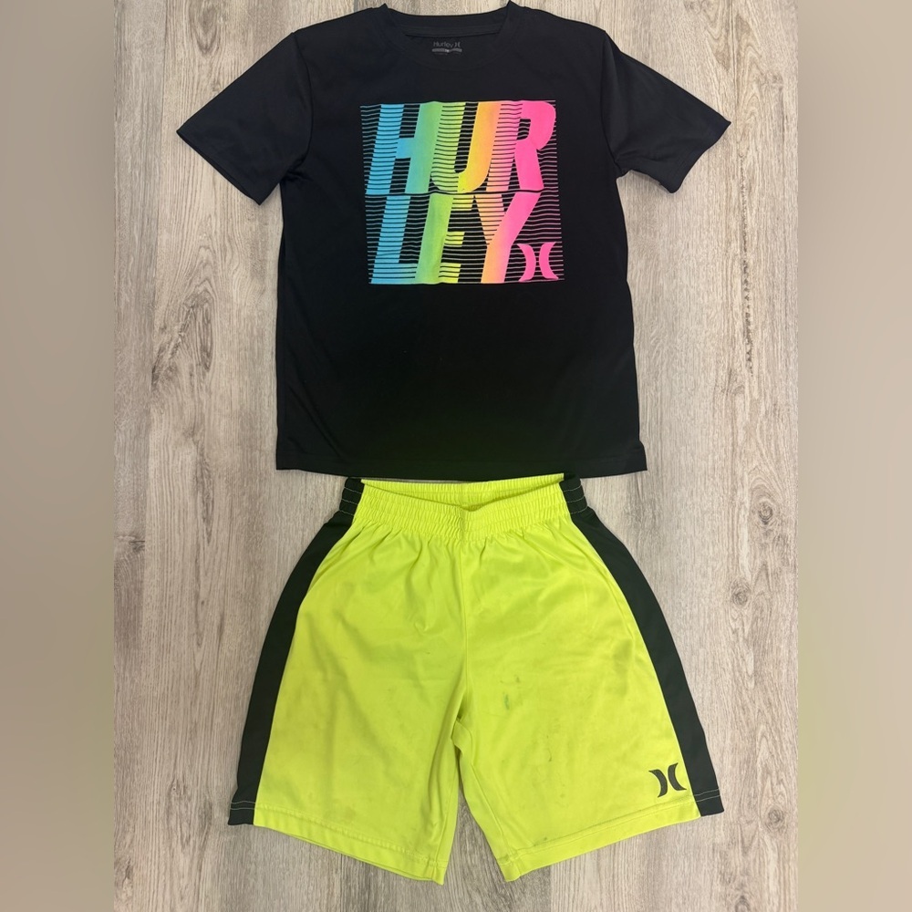 Hurley Black T-Shirt and Neon Yellow Shorts Set